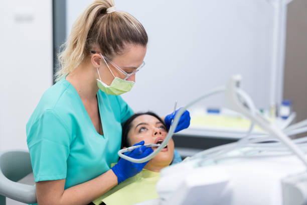Best Pediatric Emergency Dentist in Bolindale, OH